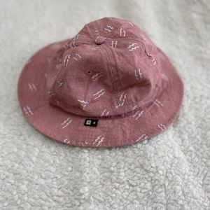 Four Star Bucket Hat